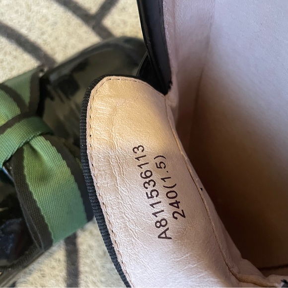 Shallow, low-heeled, full leather women's shoes. - Picture 3 of 4